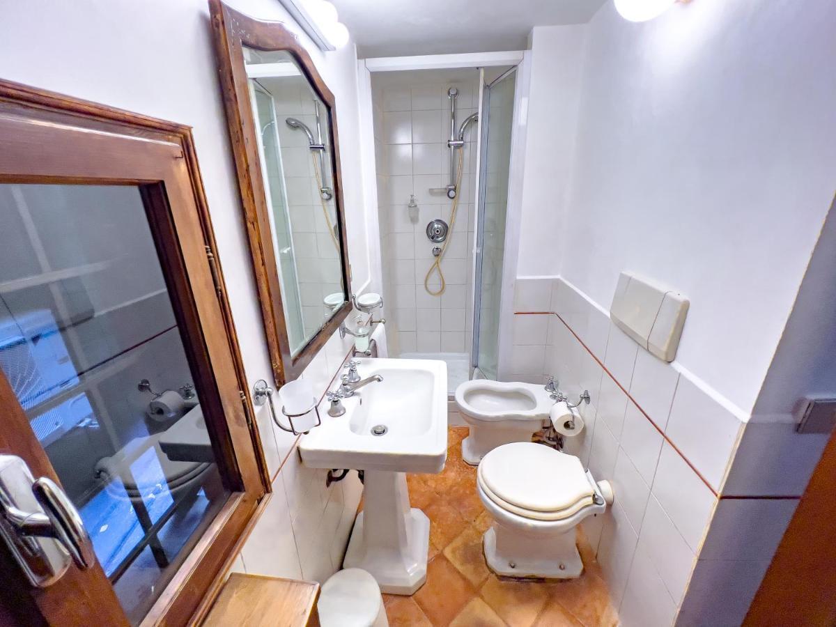Irex Spanish Steps Private Apartment Roma Ngoại thất bức ảnh